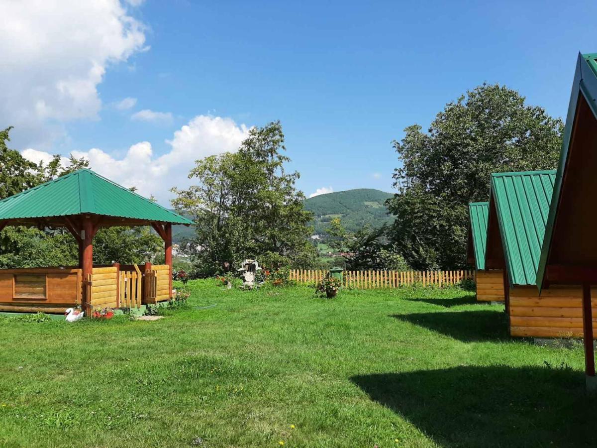 Konaci Oceva Zemlja Bungalovi Konaci Oceva Zemlja Vikendica Мойковац Екстер'єр фото