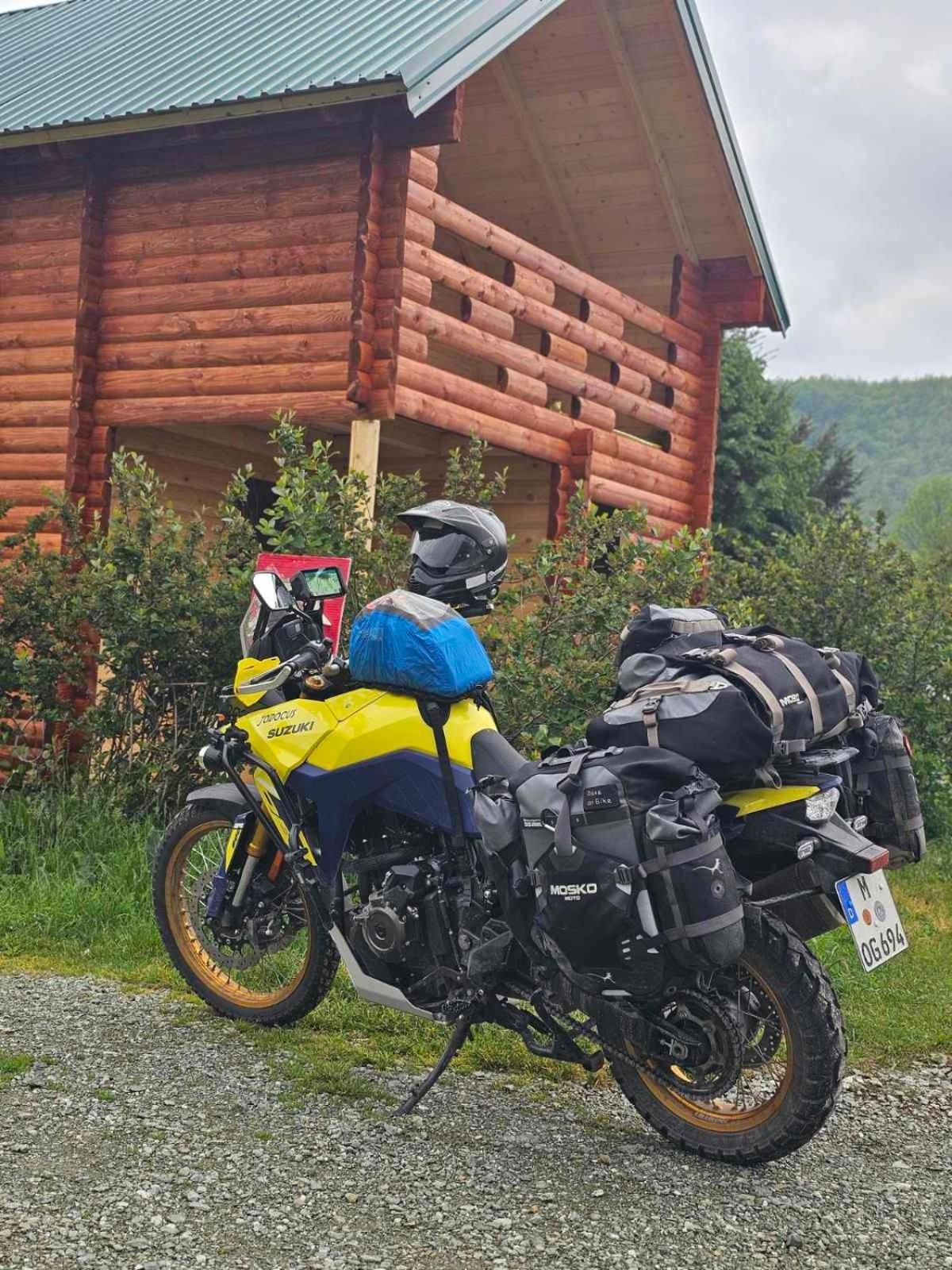 Konaci Oceva Zemlja Bungalovi Konaci Oceva Zemlja Vikendica Мойковац Екстер'єр фото